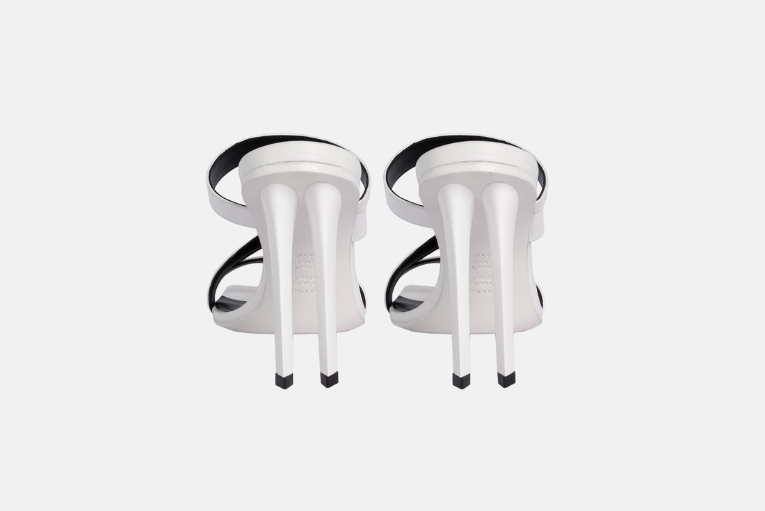 Zaha Sandal White